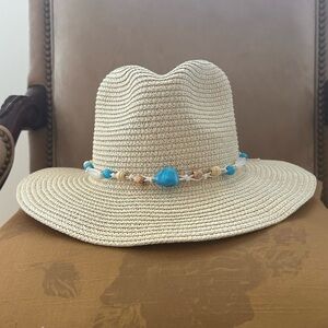 Straw Hat Blue Tan White Beaded Band Natural Beige Cream NWOT